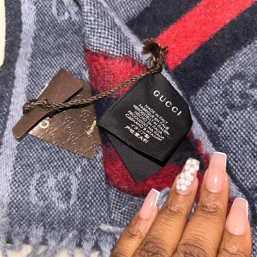 Gucci‎ Wool Scarf - Picture 6 of 9